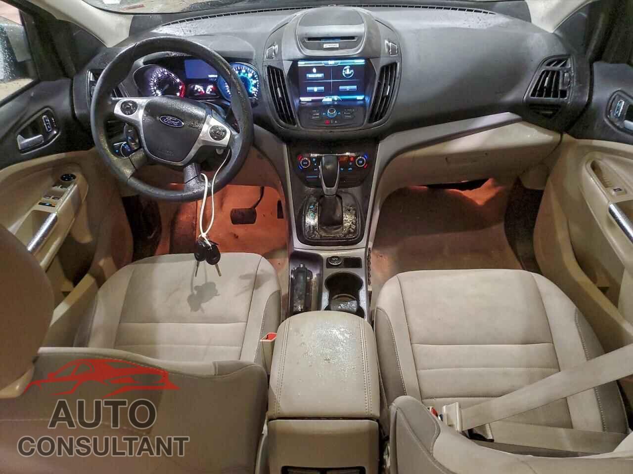FORD ESCAPE 2015 - 1FMCU9G94FUB97777