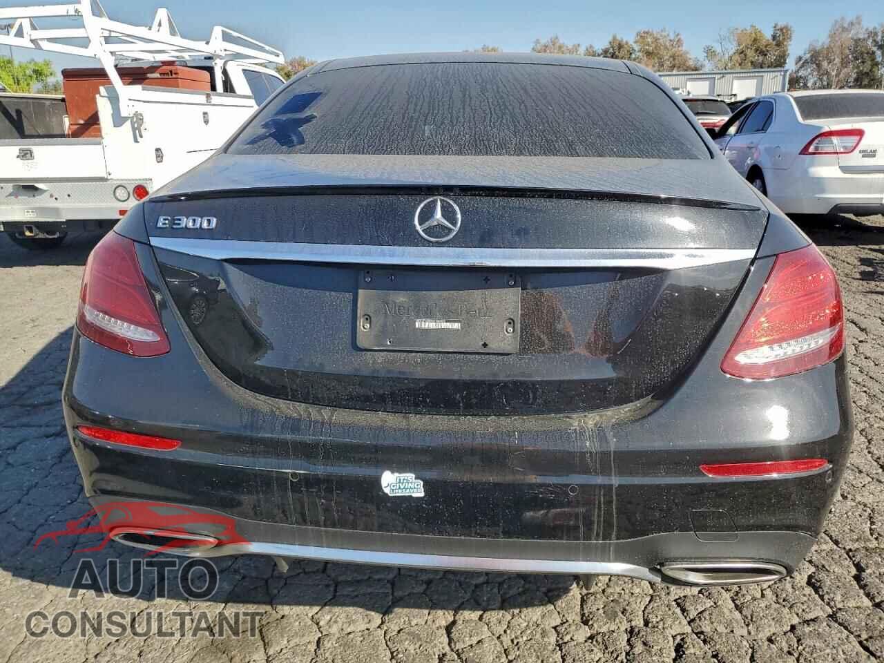 MERCEDES-BENZ E-CLASS 2017 - WDDZF4JB8HA106009