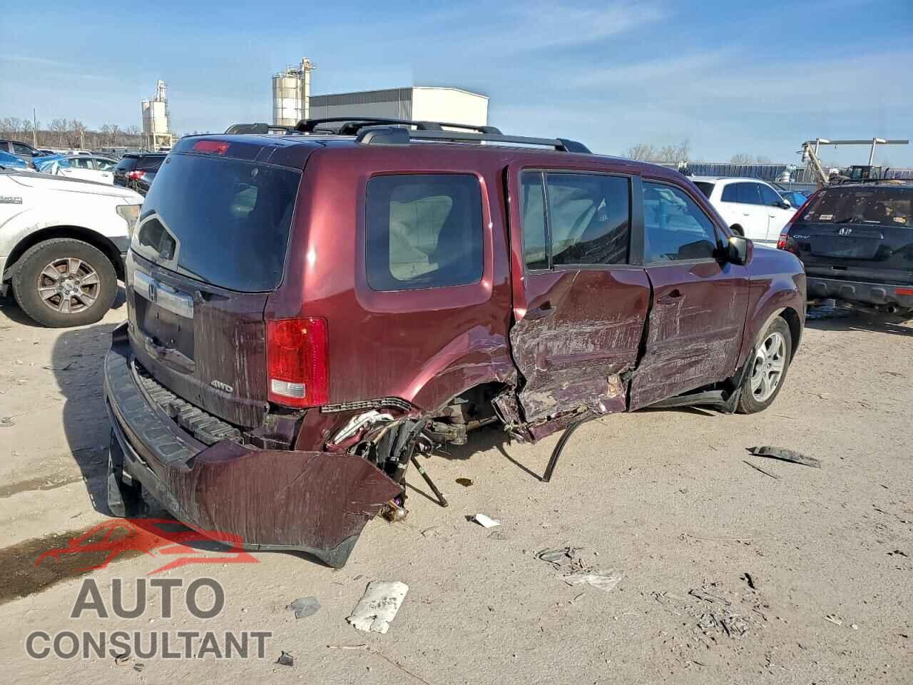 HONDA PILOT 2015 - 5FNYF4H55FB073111