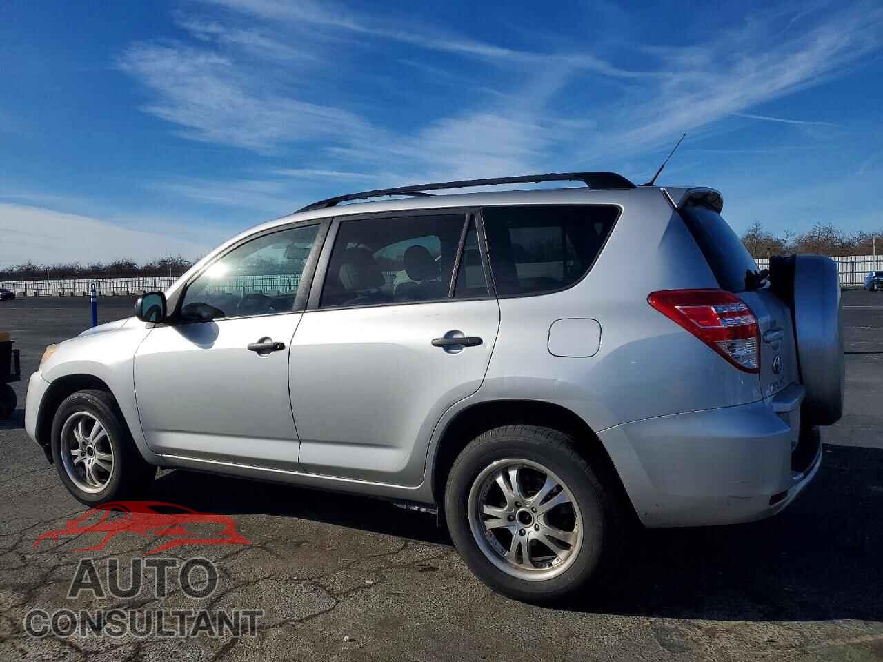 TOYOTA RAV4 2011 - 2T3BF4DV2BW101124