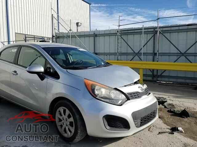 KIA RIO 2015 - KNADM5A39F6427658