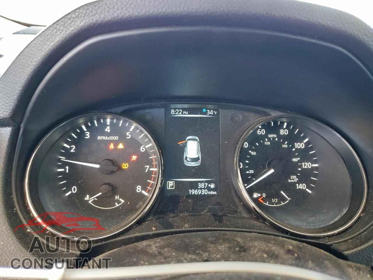 NISSAN ROGUE 2017 - KNMAT2MT3HP548024