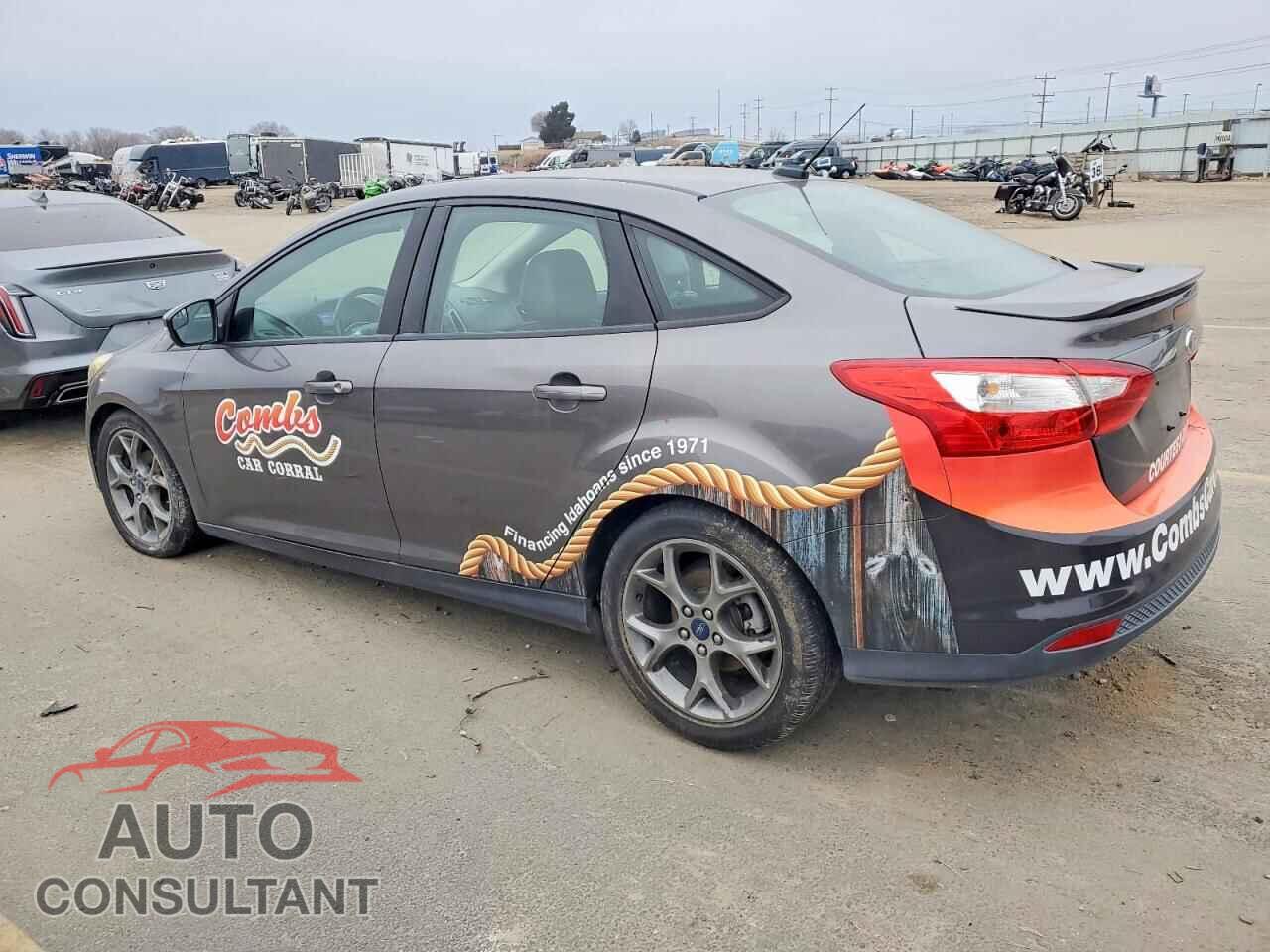 FORD FOCUS 2014 - 1FADP3F2XEL220135