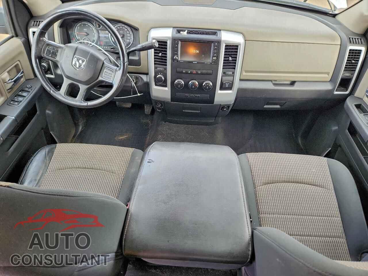 DODGE RAM 1500 2012 - 1C6RD7GT6CS328253