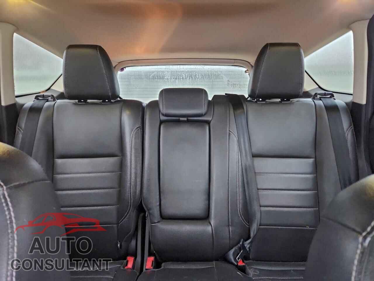 FORD ESCAPE 2015 - 1FMCU9J91FUC25396