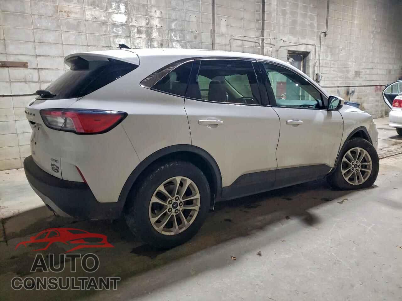 FORD ESCAPE 2020 - 1FMCU9G61LUA77856