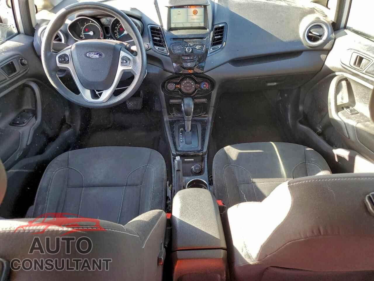 FORD FIESTA 2017 - 3FADP4EJ0HM139291