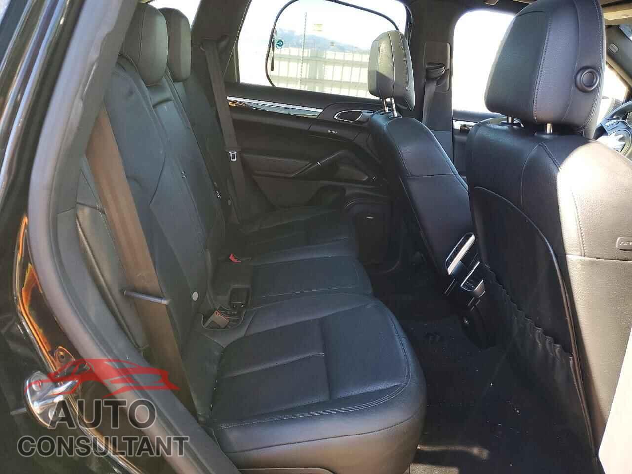 PORSCHE CAYENNE 2013 - WP1AA2A23DLA11204