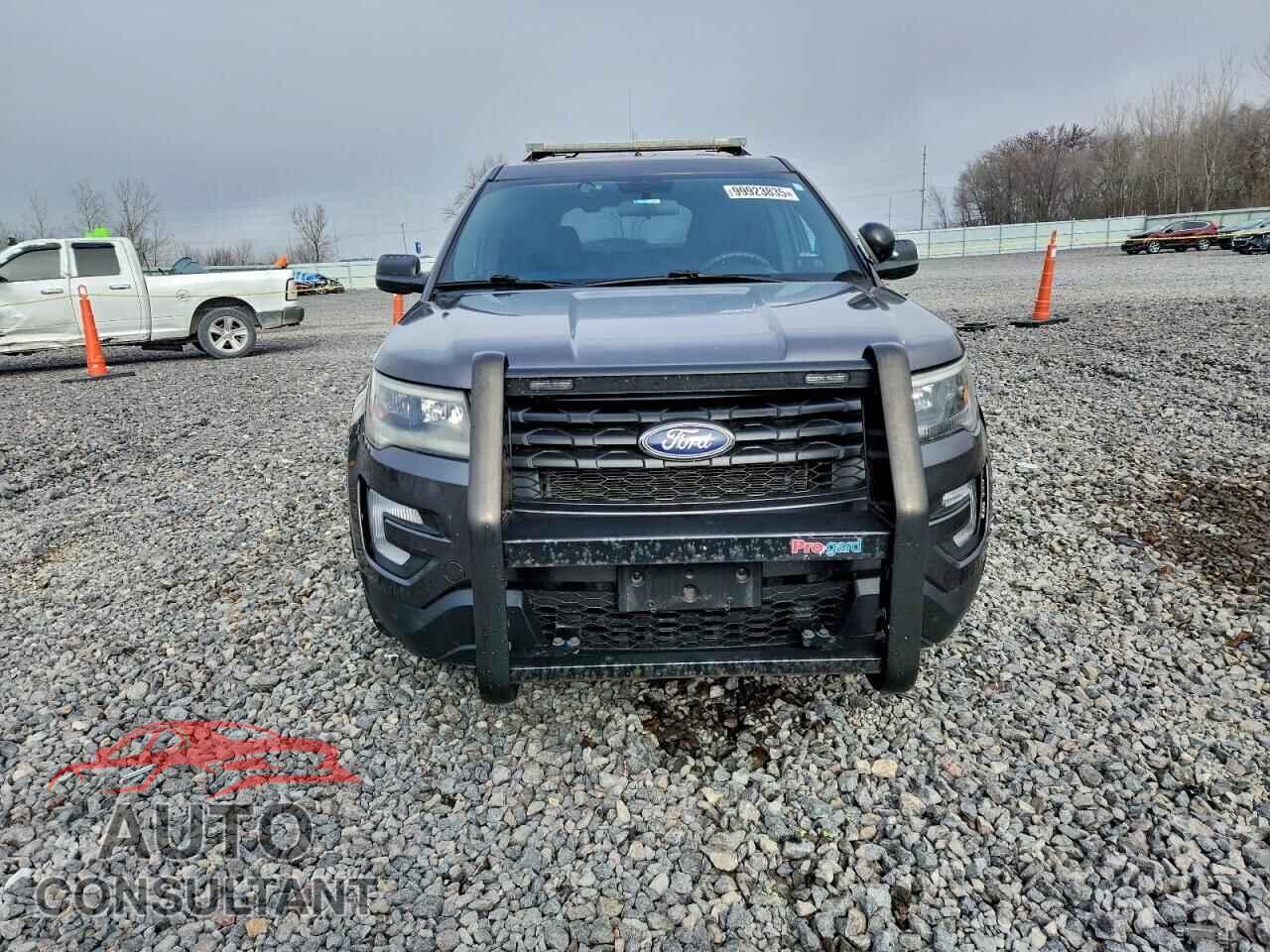 FORD EXPLORER 2018 - 1FM5K8AR6JGB92038