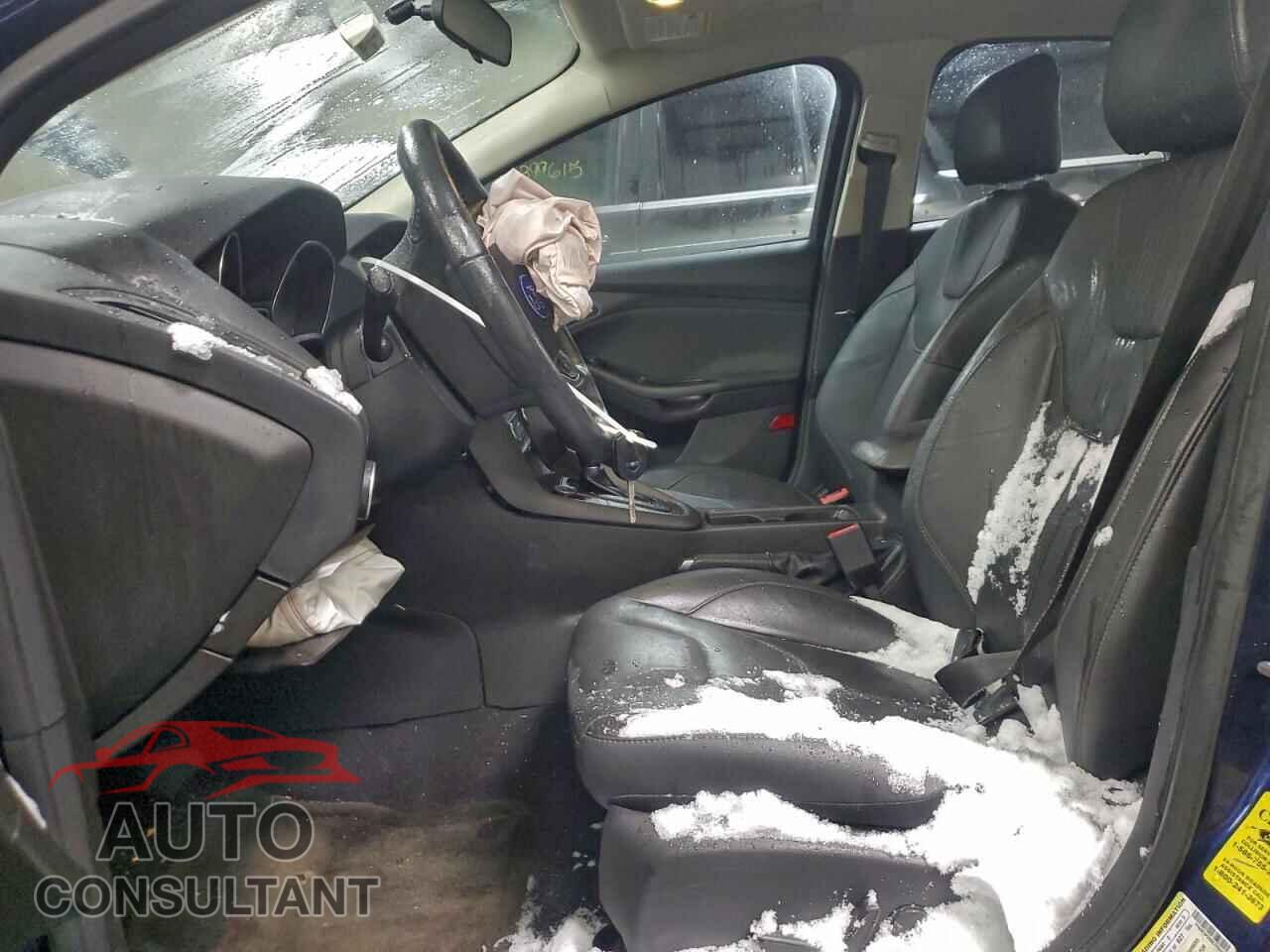 FORD FOCUS 2016 - 1FADP3F2XGL275042
