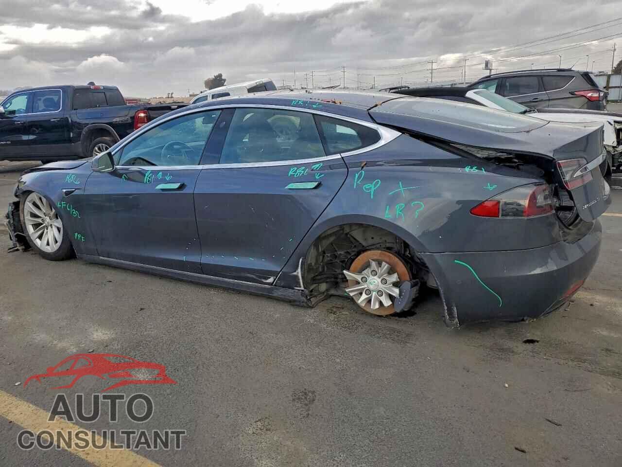 TESLA MODEL S 2017 - 5YJSA1E23HF219280