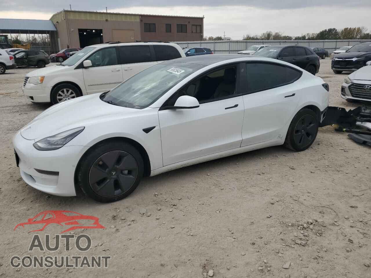 TESLA MODEL 3 2021 - 5YJ3E1EA4MF857788