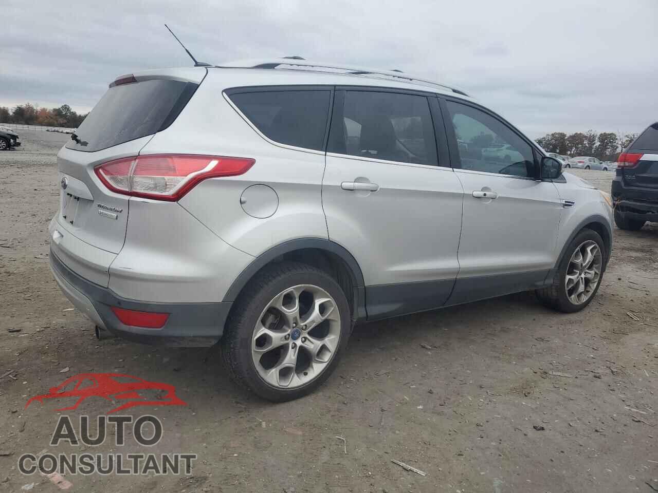 FORD ESCAPE 2013 - 1FMCU0J90DUB49291