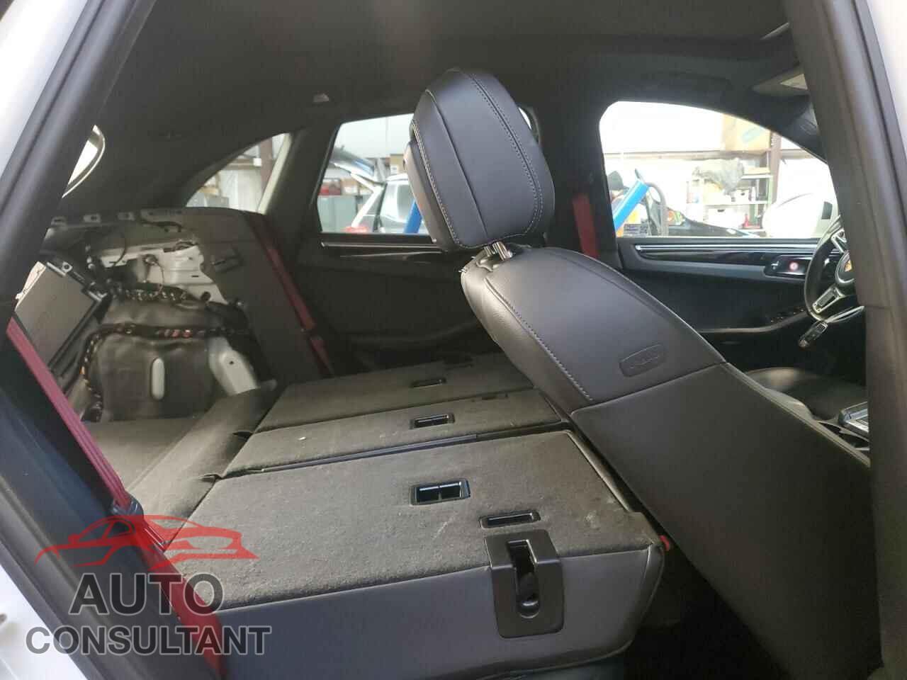 PORSCHE MACAN 2021 - WP1AB2A53MLB35853