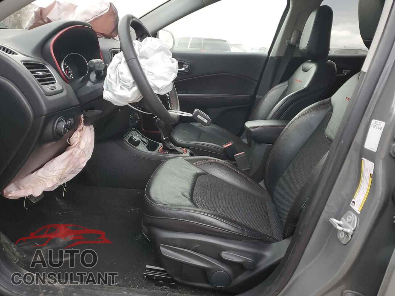 JEEP COMPASS 2021 - 3C4NJDDB4MT590041