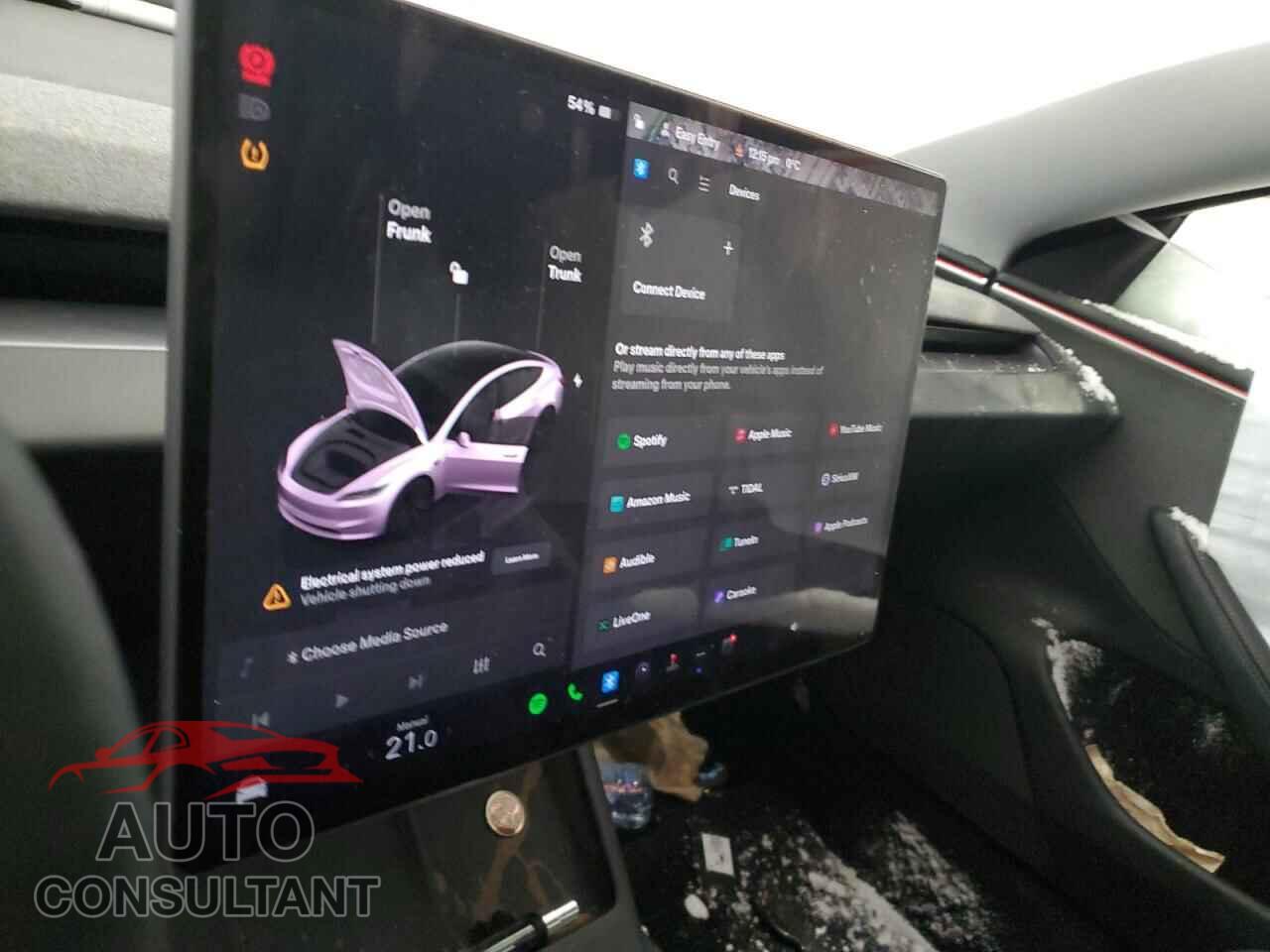 TESLA MODEL 3 2024 - LRW3E7FA1RC058005