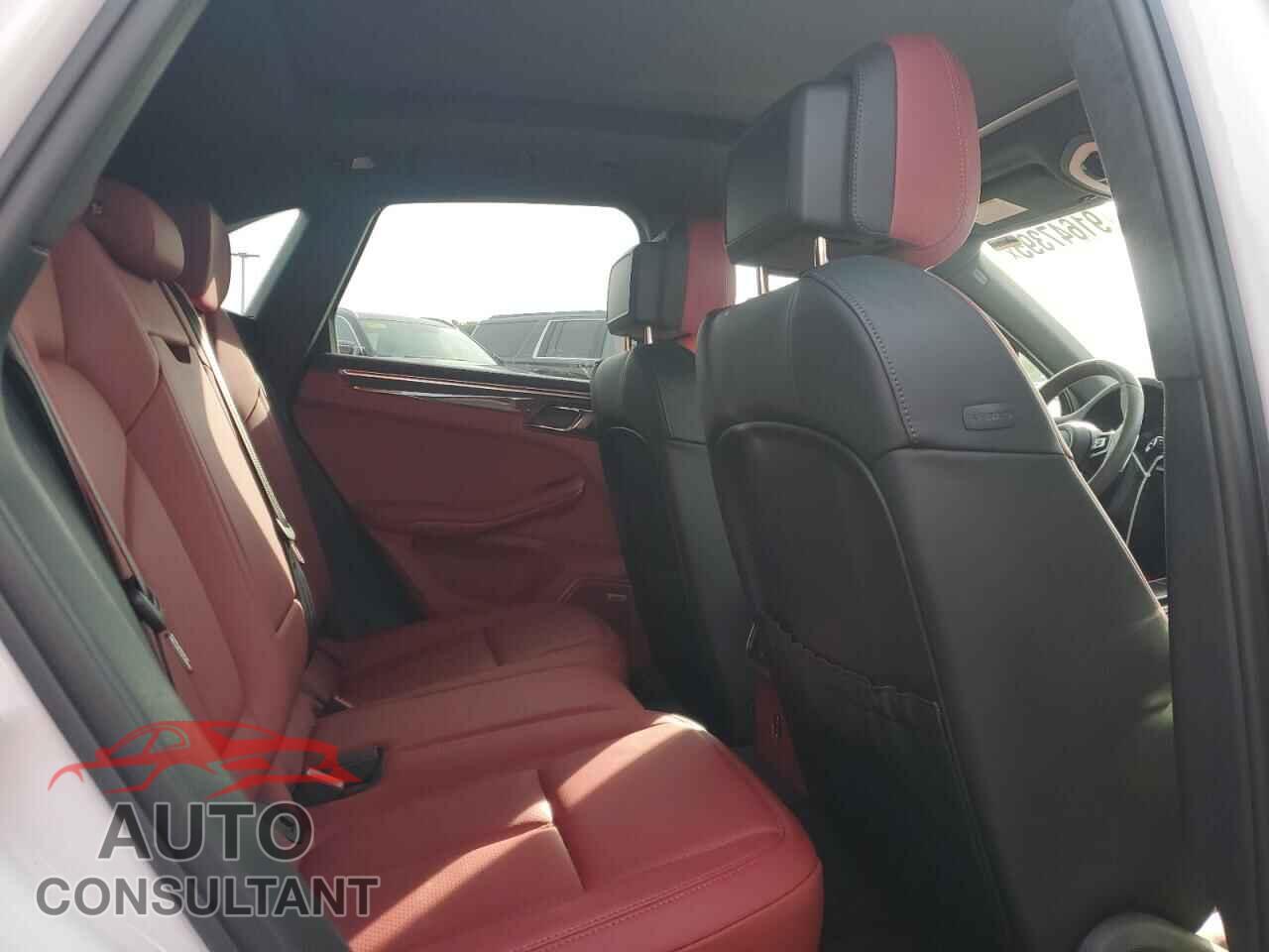 PORSCHE MACAN 2022 - WP1AF2A54NLB30201