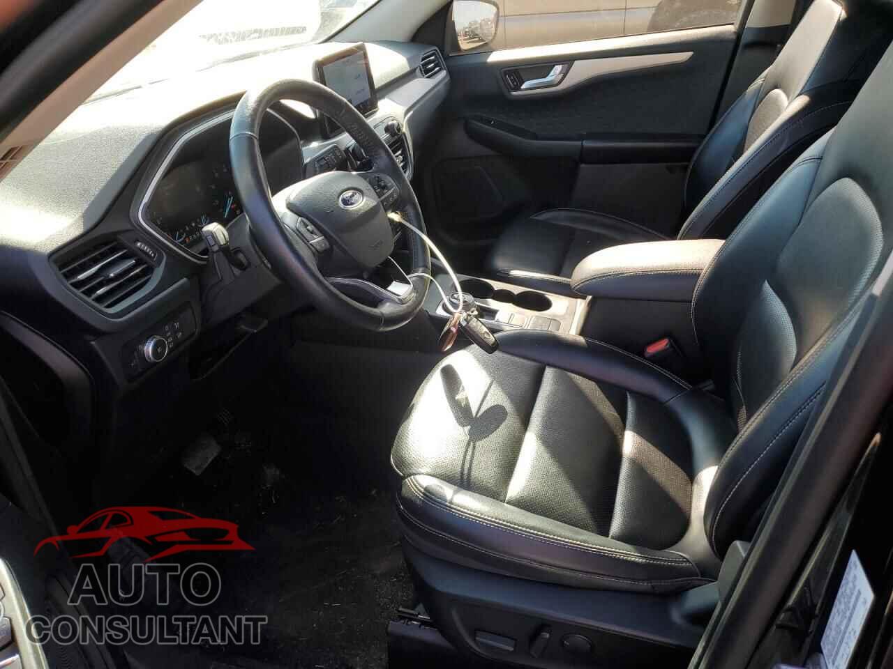 FORD ESCAPE 2020 - 1FMCU9H62LUA10598