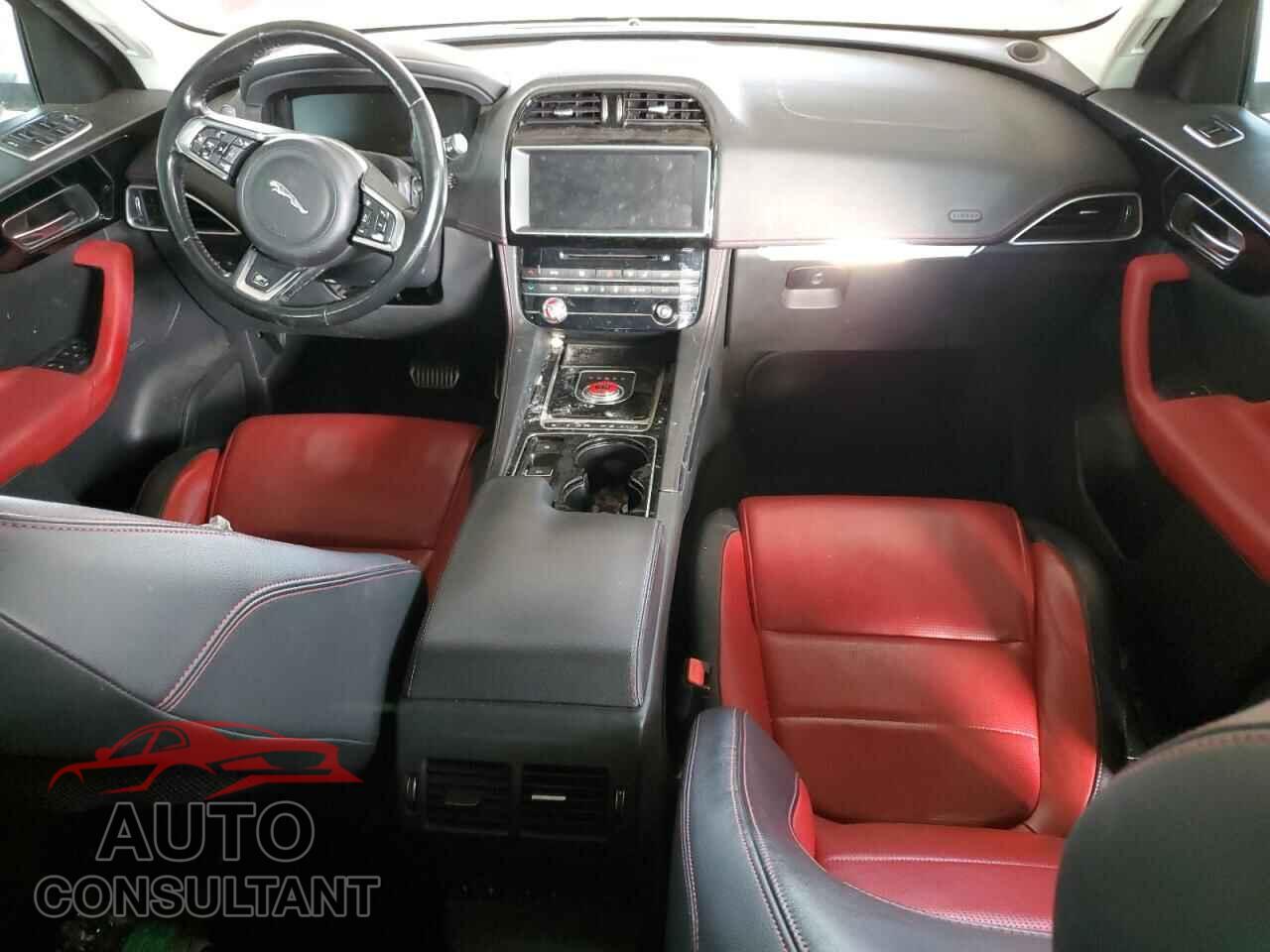 JAGUAR F-PACE 2017 - SADCL2BV2HA062857