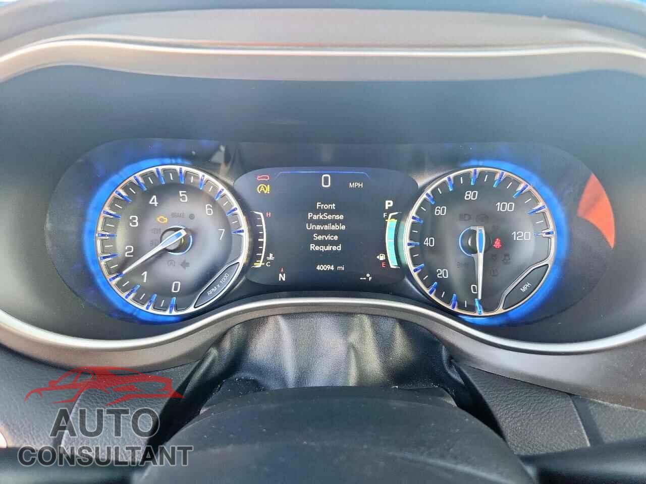 CHRYSLER PACIFICA 2020 - 2C4RC1EG8LR266340