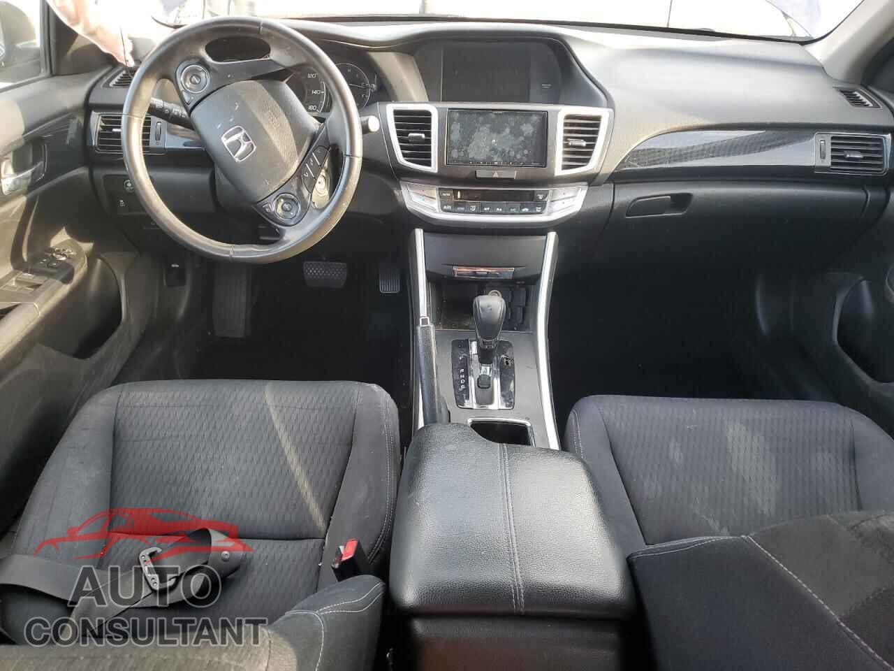 HONDA ACCORD 2015 - 1HGCR2F56FA105597