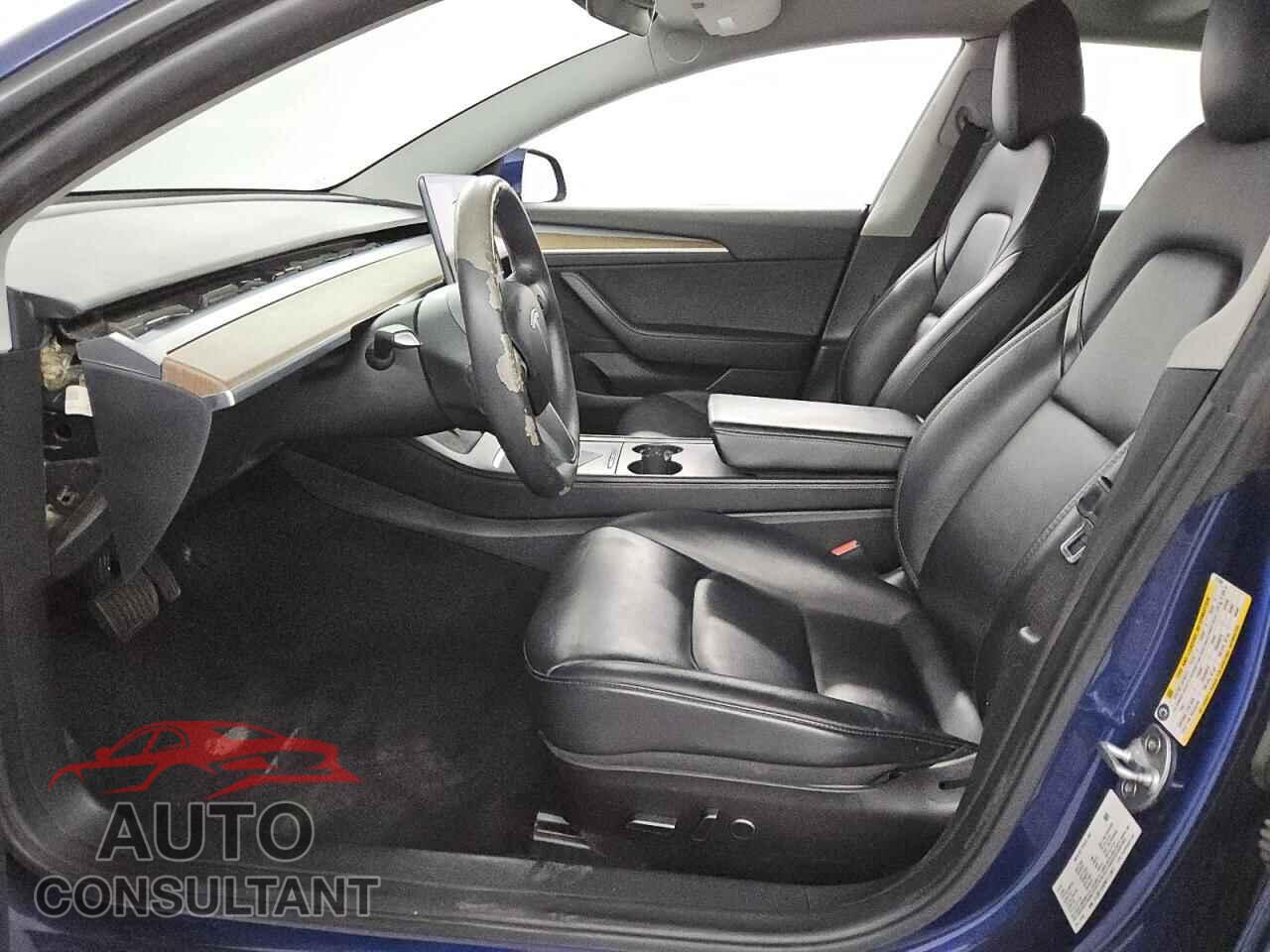TESLA MODEL 3 2022 - 5YJ3E1EA8NF211087