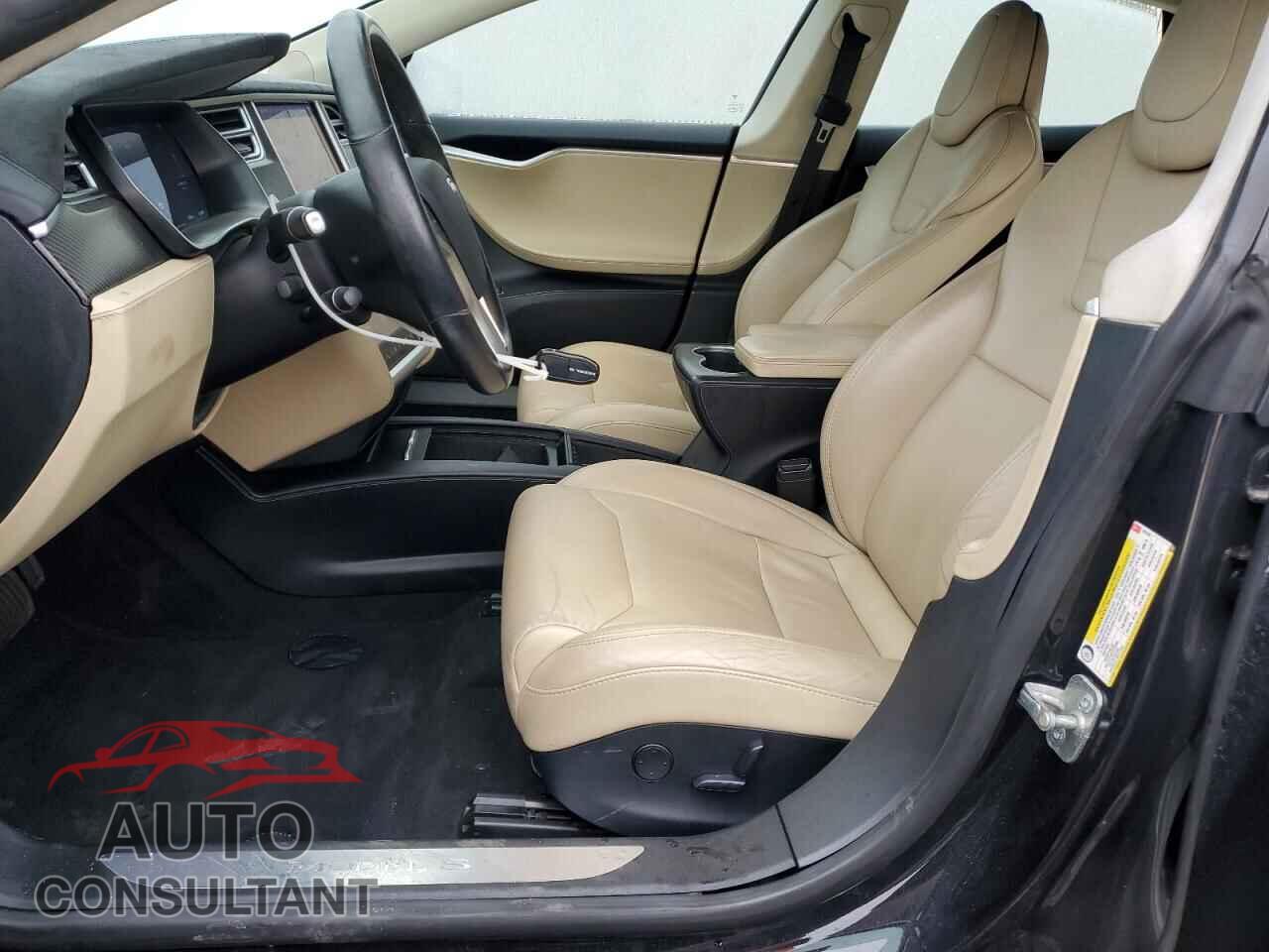 TESLA MODEL S 2017 - 5YJSA1E10HF197326