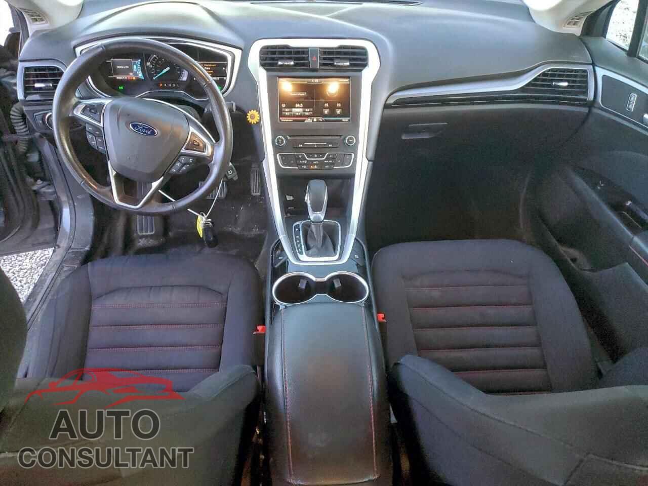 FORD FUSION 2016 - 3FA6P0LU4GR341602