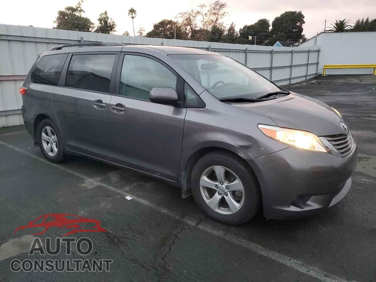 TOYOTA All Models 2017 - 5TDKZ3DC5HS876138