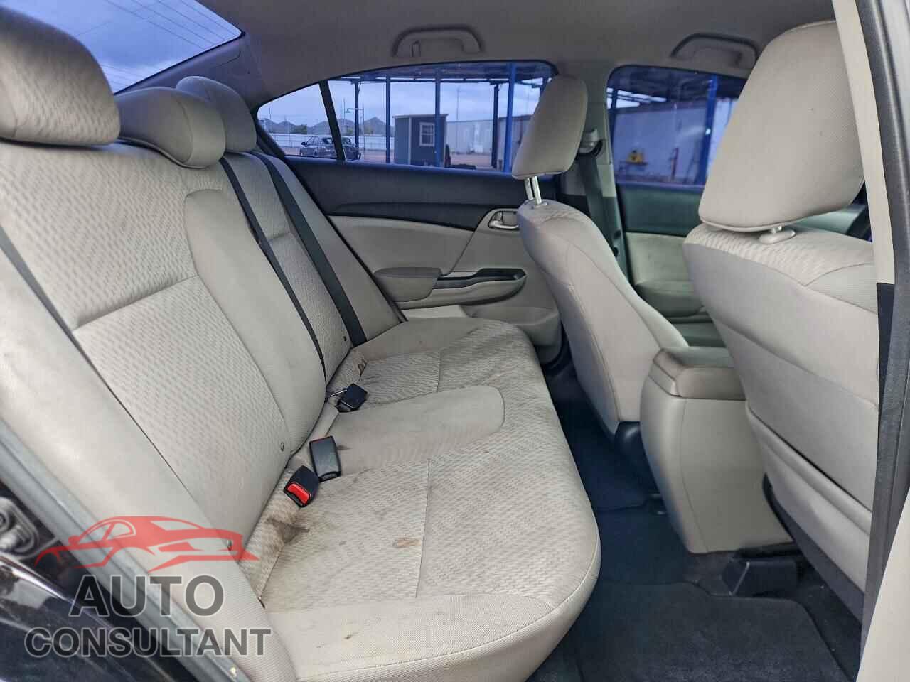 HONDA CIVIC 2015 - 2HGFB2F58FH512209