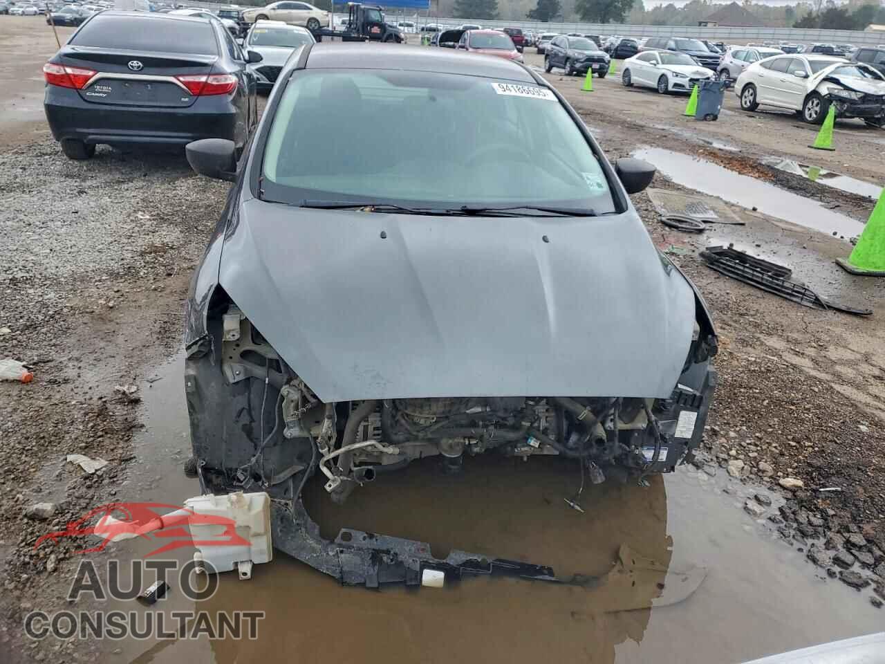 FORD FOCUS 2016 - 1FADP3E28GL266471