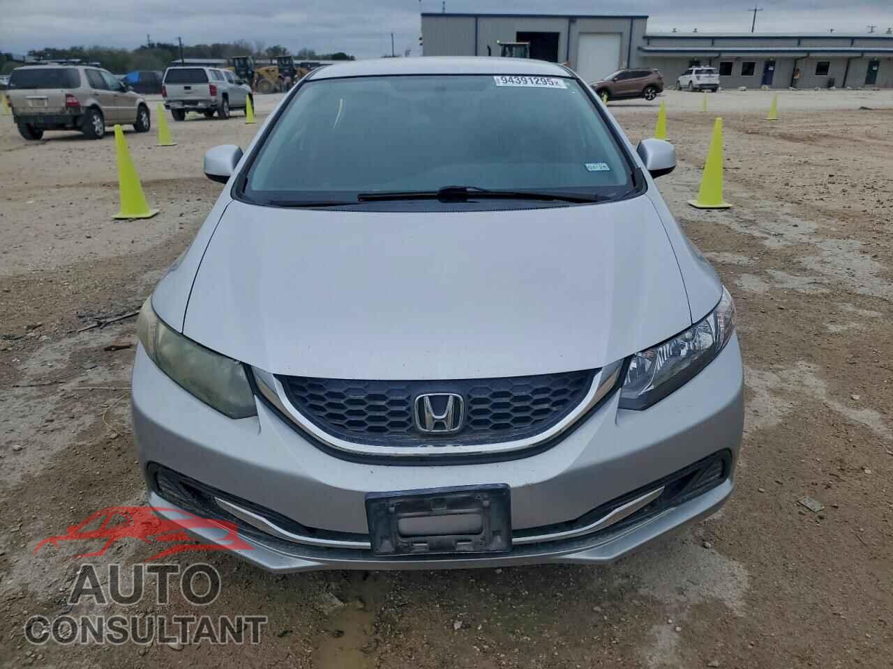 HONDA CIVIC 2013 - 2HGFB2F53DH528931