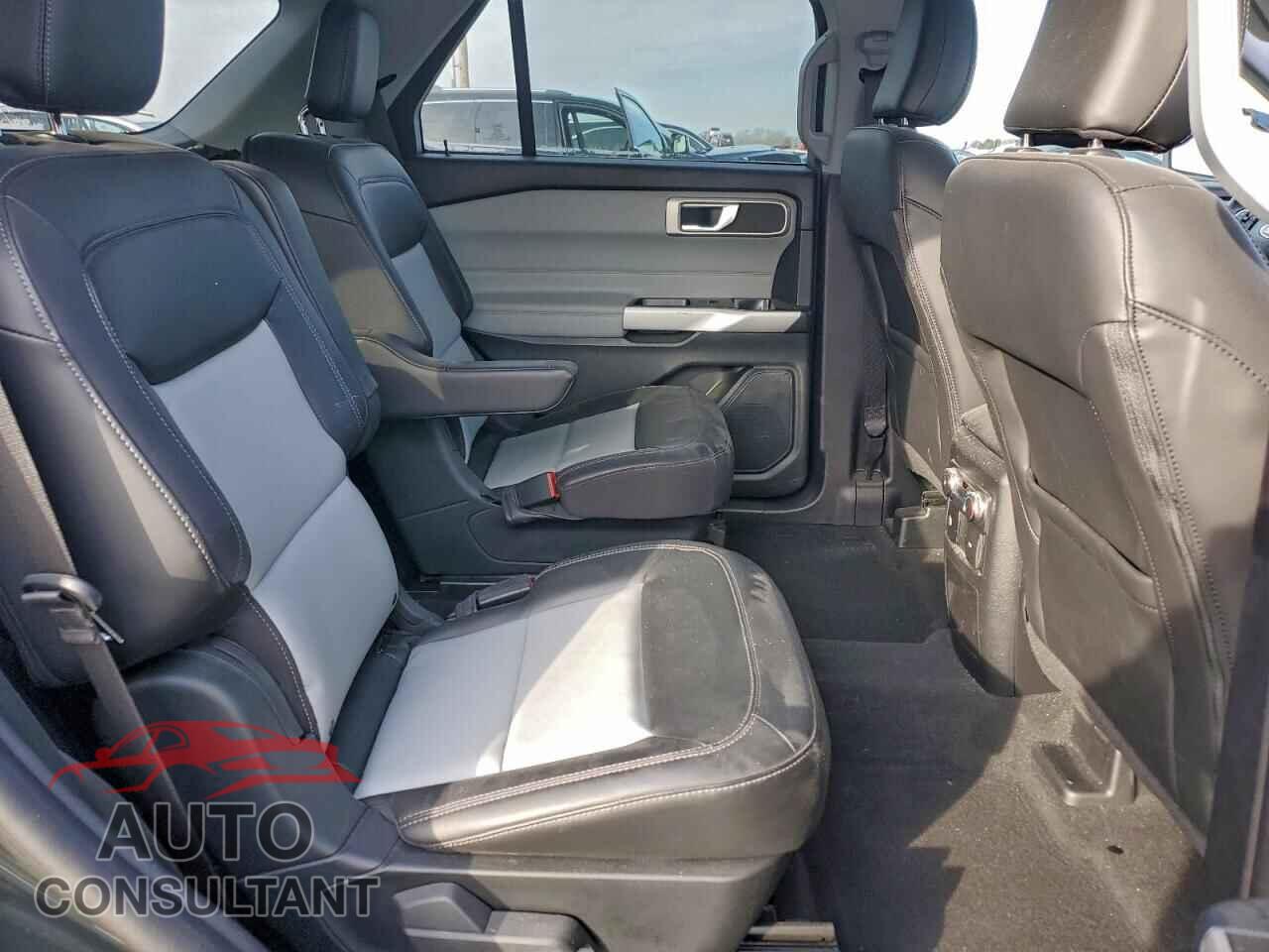 FORD EXPLORER 2022 - 1FMSK8DH5NGC45954