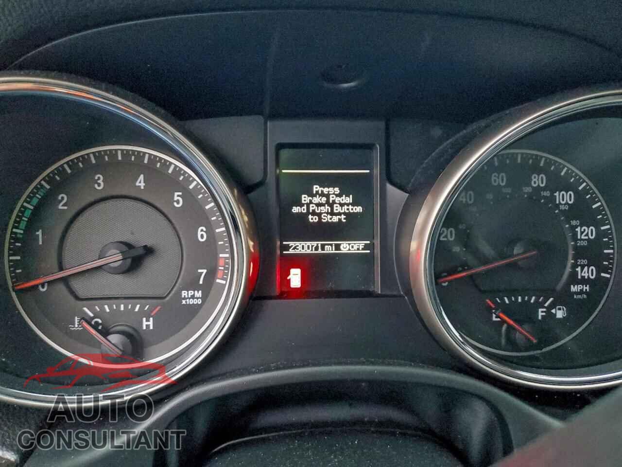 JEEP GRAND CHER 2012 - 1C4RJFAG2CC250751