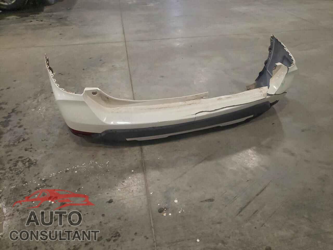 NISSAN ROGUE 2018 - KNMAT2MVXJP530983