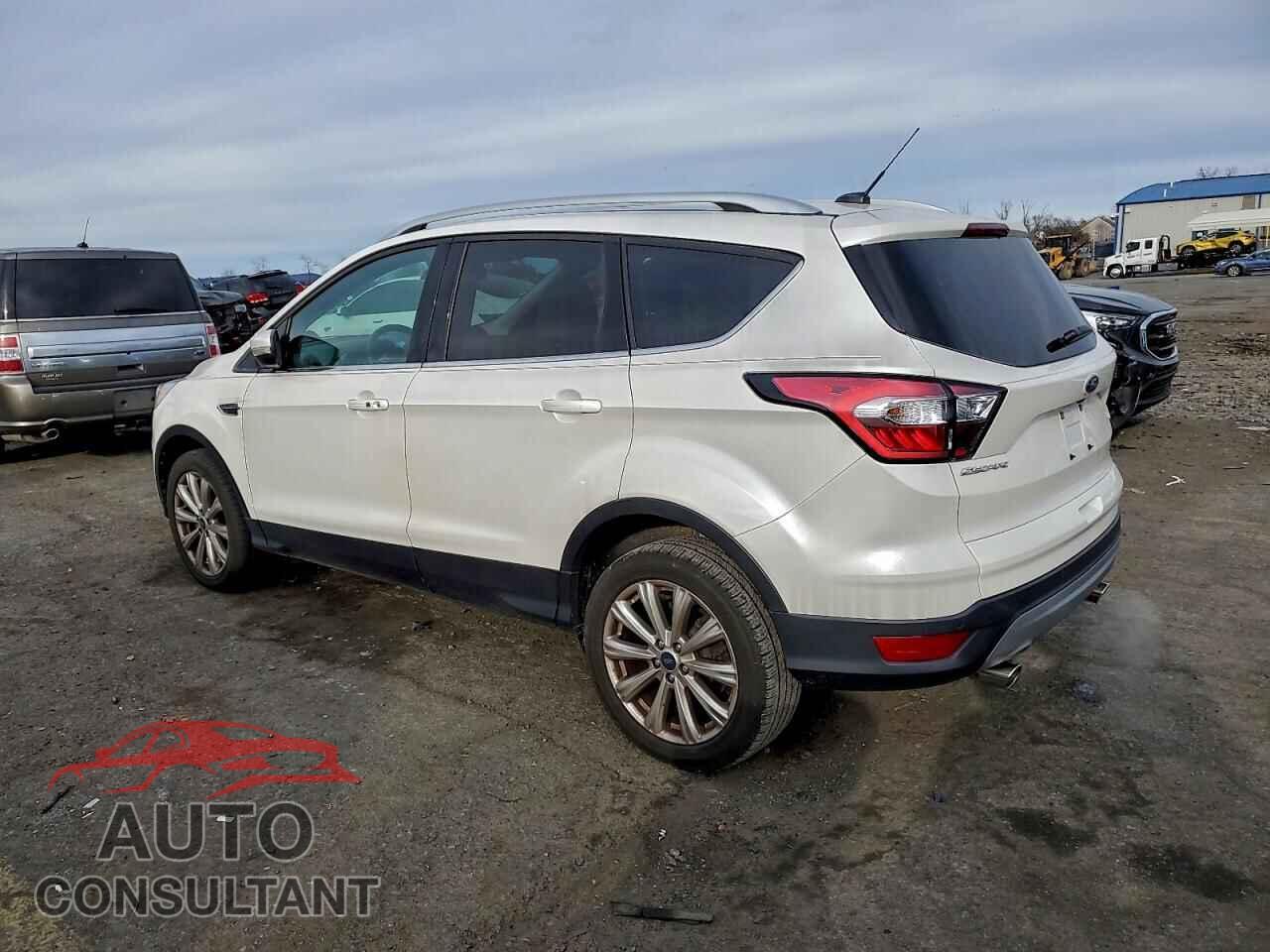 FORD ESCAPE 2017 - 1FMCU9JD0HUD03545