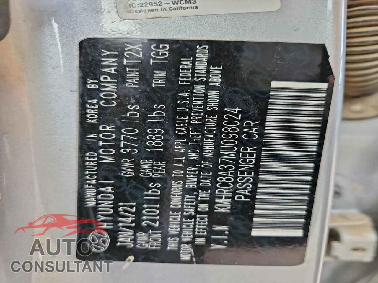 HYUNDAI VENUE 2021 - KMHRC8A37MU098024