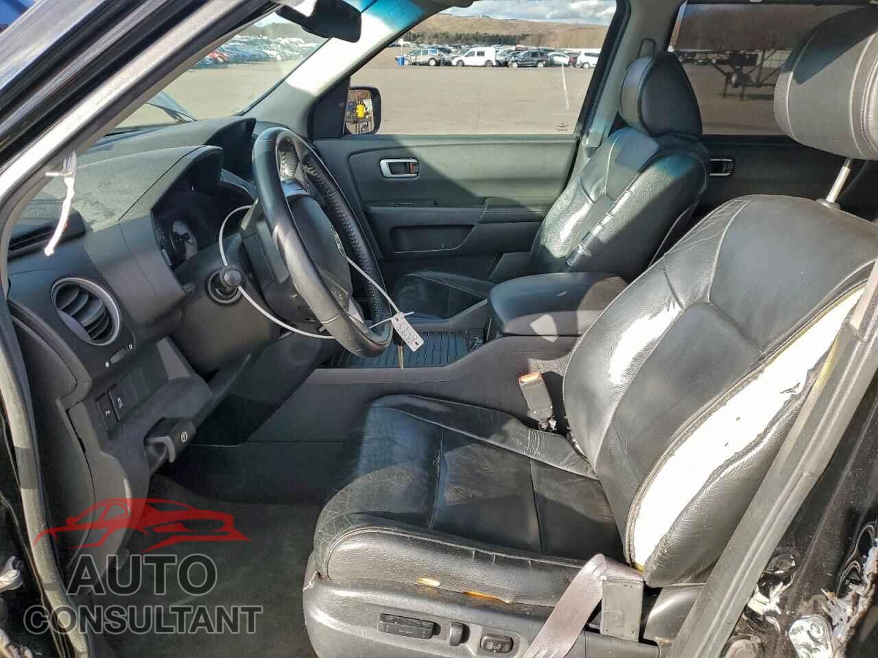 HONDA PILOT 2013 - 5FNYF4H9XDB026754