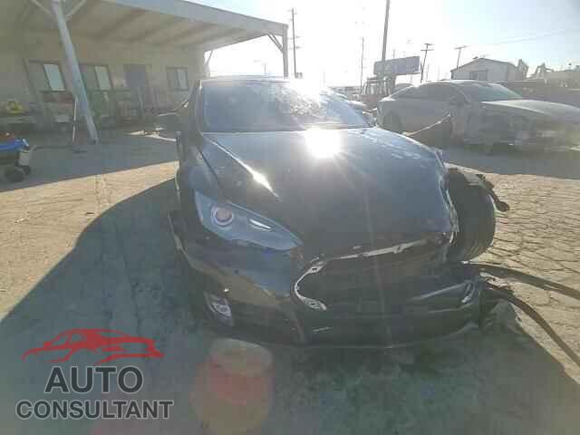 TESLA MODEL S 2015 - 5YJSA1H28FF080949
