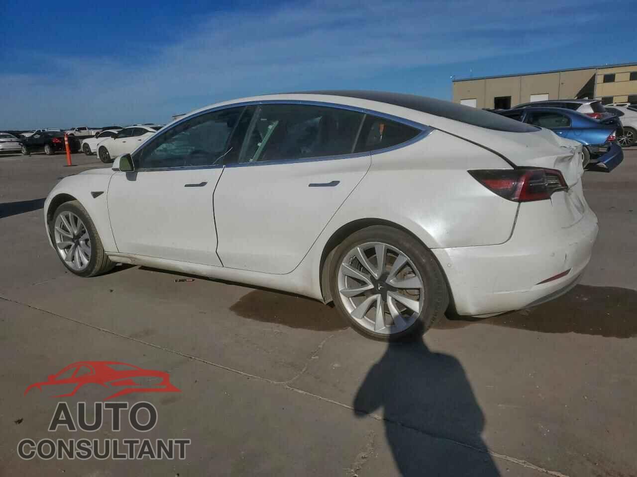TESLA MODEL 3 2020 - 5YJ3E1EA7LF598700