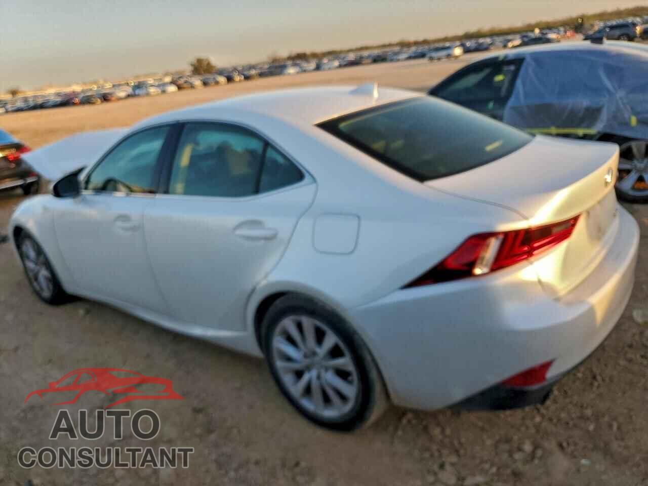 LEXUS IS 2015 - JTHBF1D25F5078079