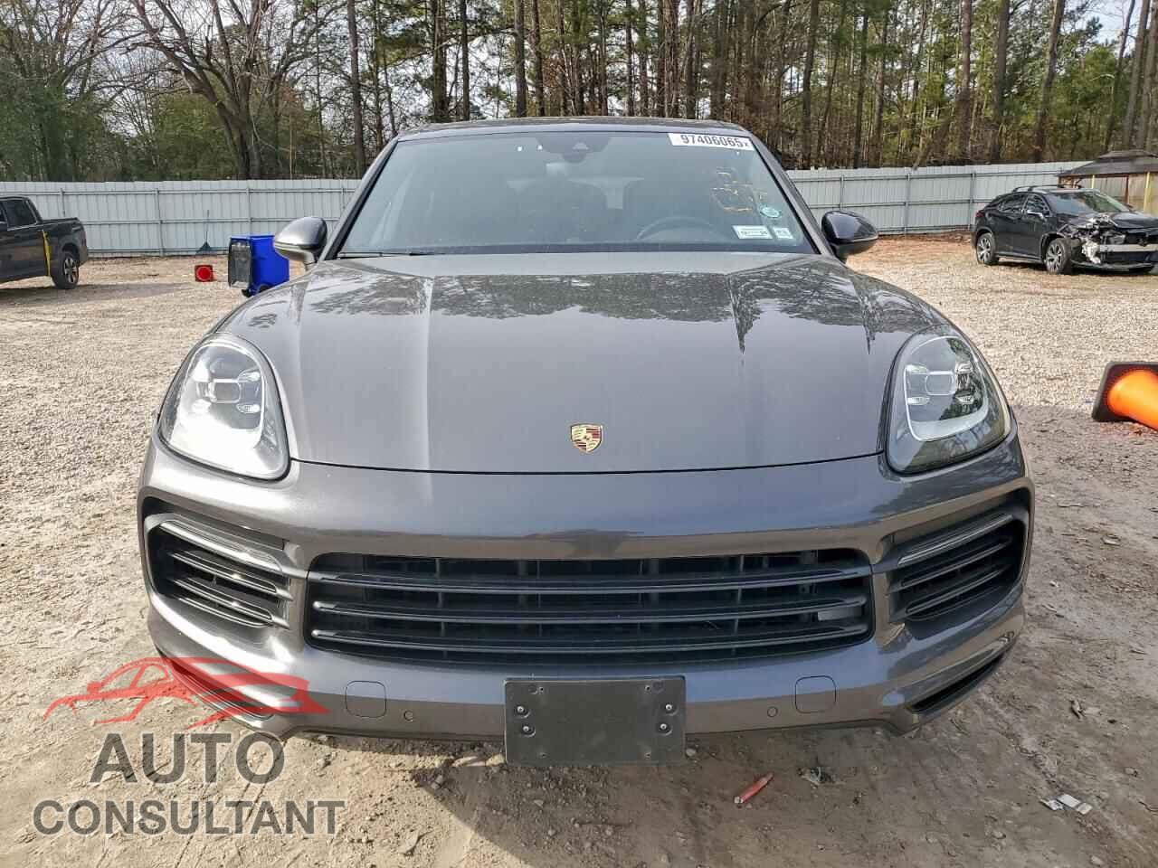 PORSCHE CAYENNE 2019 - WP1AA2AY1KDA19281