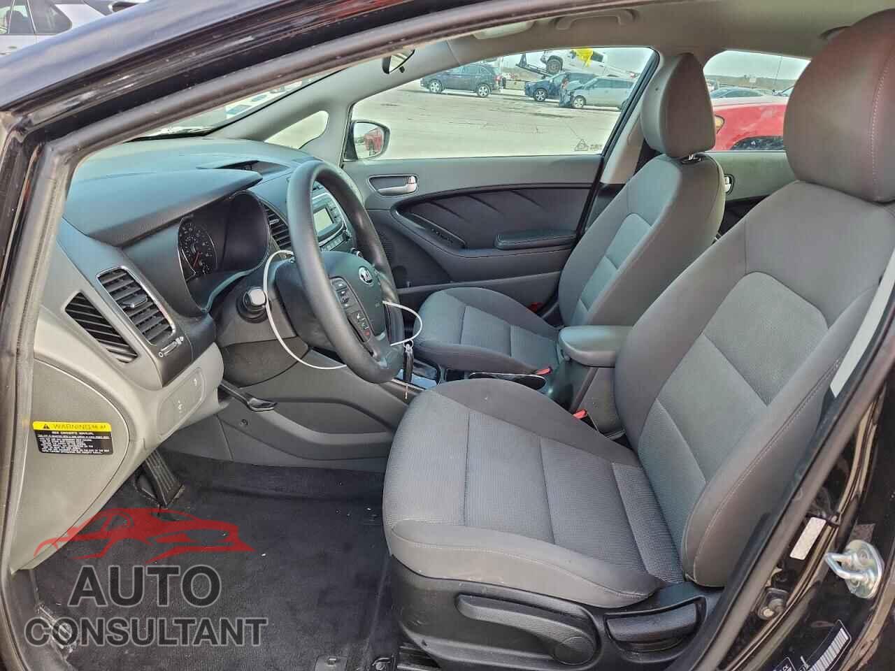 KIA FORTE 2017 - 3KPFK4A75HE034199