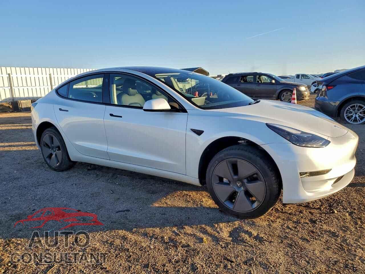 TESLA MODEL 3 2023 - 5YJ3E1EA2PF682901