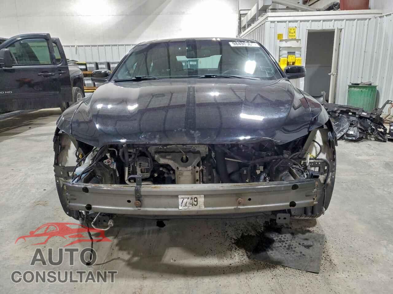 FORD TAURUS 2017 - 1FAHP2E80HG112167