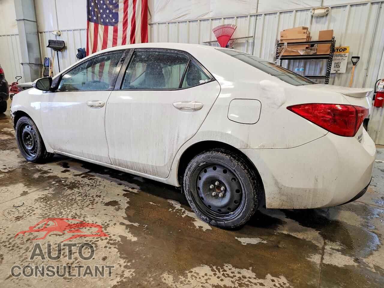 TOYOTA COROLLA 2017 - 5YFBURHE1HP705120