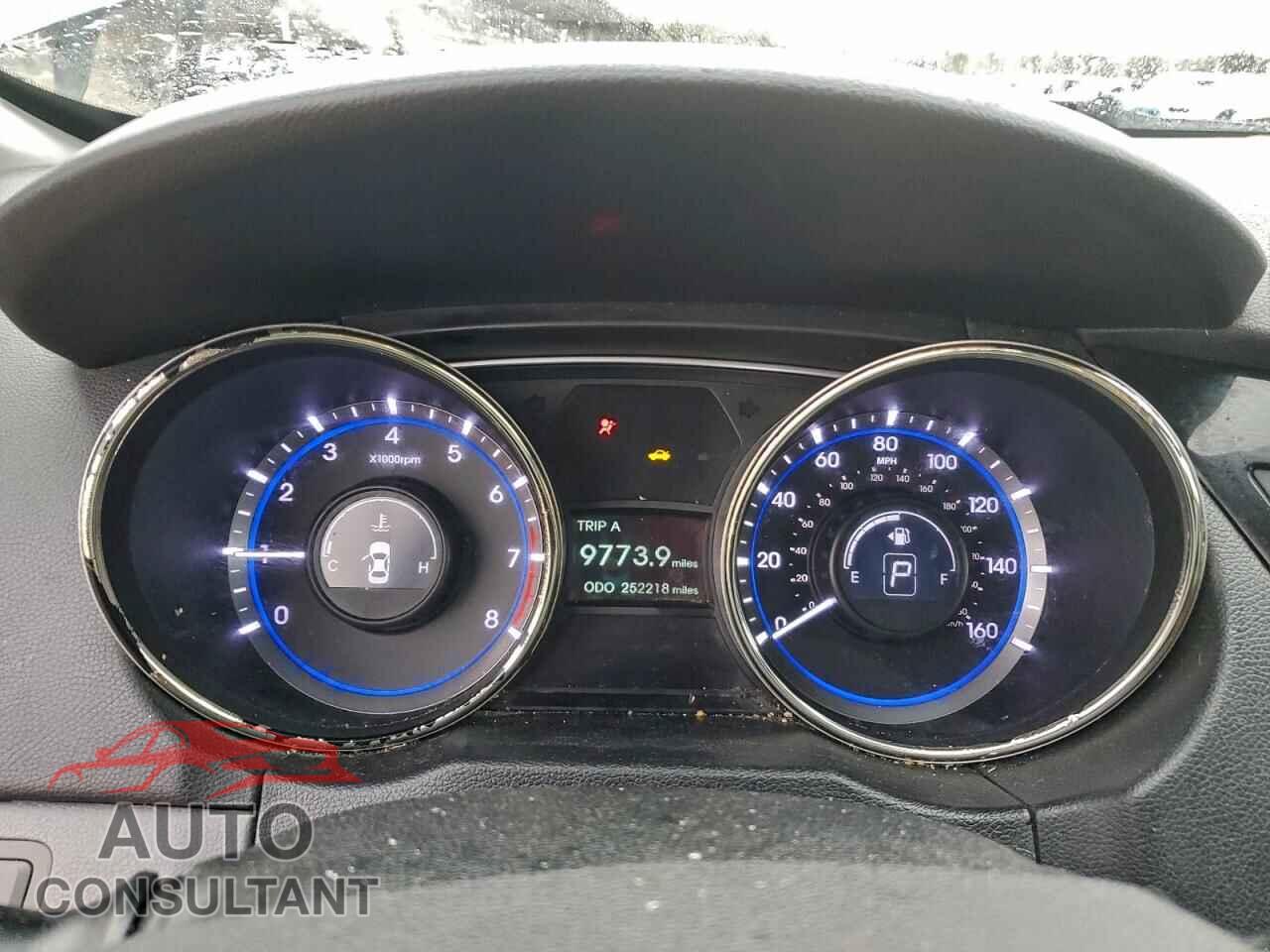 HYUNDAI SONATA 2013 - 5NPEC4AC3DH598204