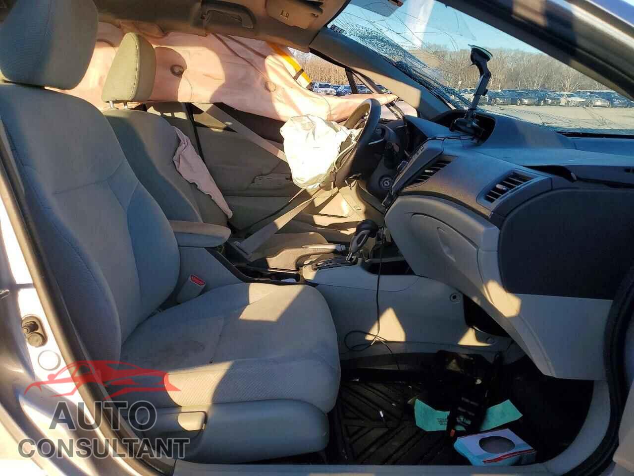 HONDA CIVIC 2012 - 19XFB2F54CE098609