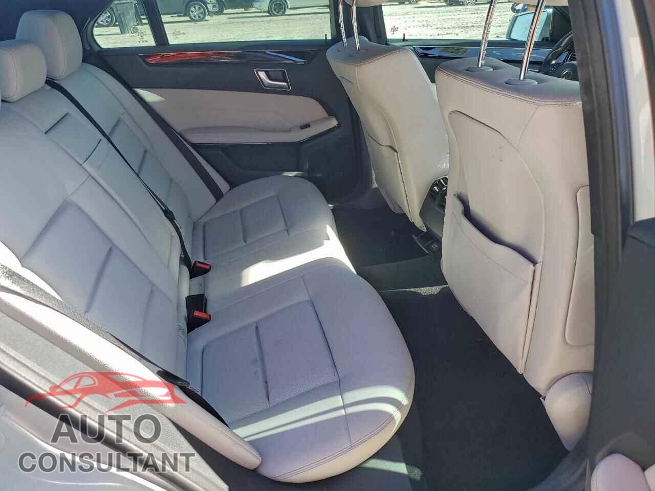 MERCEDES-BENZ E-CLASS 2016 - WDDHF5KB9GB305661
