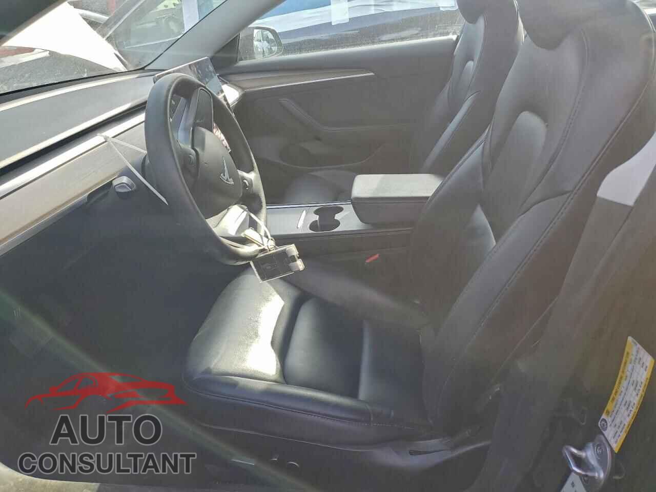 TESLA MODEL 3 2022 - 5YJ3E1EA0NF370959